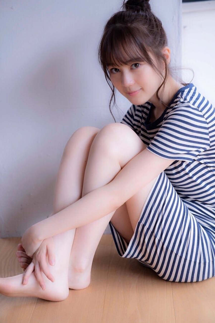 生田绘梨花,居家少女风一组. #生田绘梨花# #美女# #日本