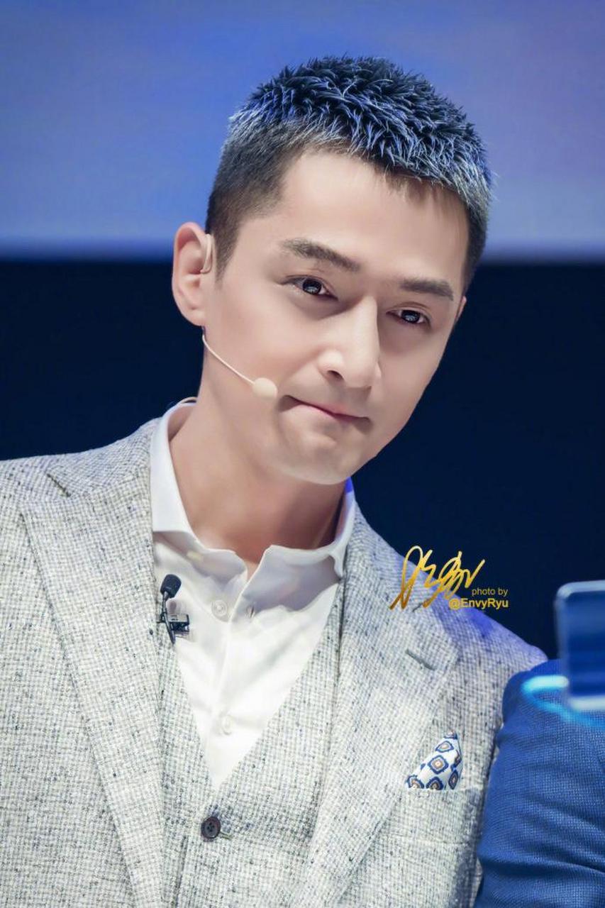 胡歌深夜发文,宣布未来五年不再拍戏