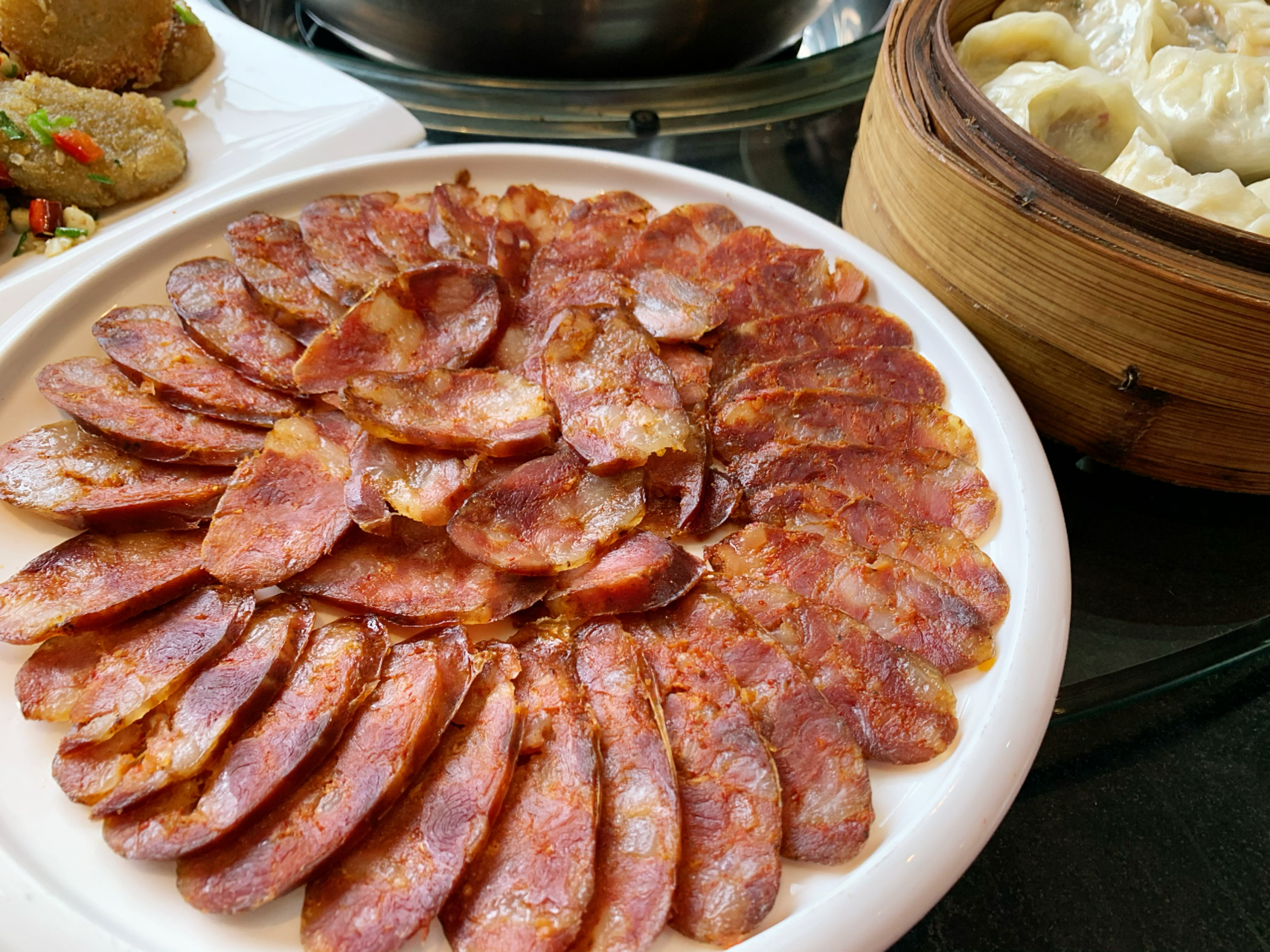 随意一瞥都是美景,更令人心动不已的美食独具魅力,好吃!