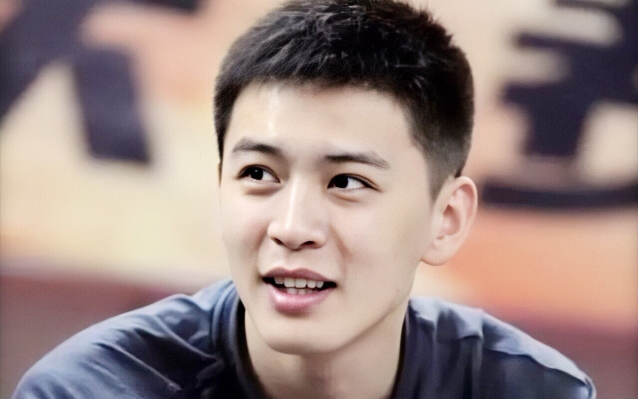 还是觉得杨鸣这张最帅!#cba# #辽宁男篮