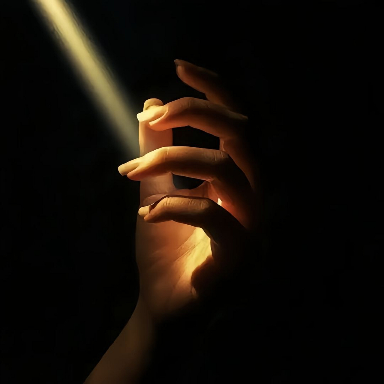 最值得留住的是那个深情且不计得失的自己,多年以后你再看到这个背影