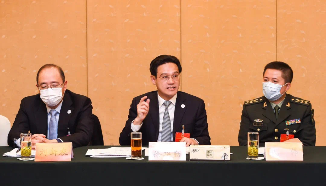 溧阳市委书记徐华勤参加戴埠代表团分团审议