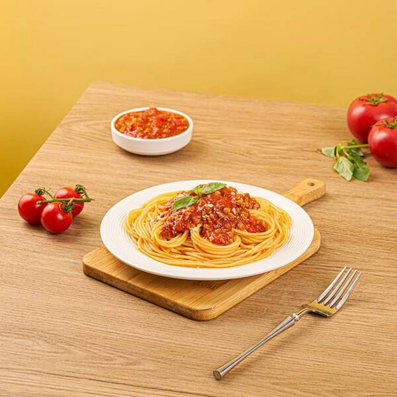 小熊驾到番茄肉酱意大利面,是一款专为儿童设计的意面,也是家庭方便