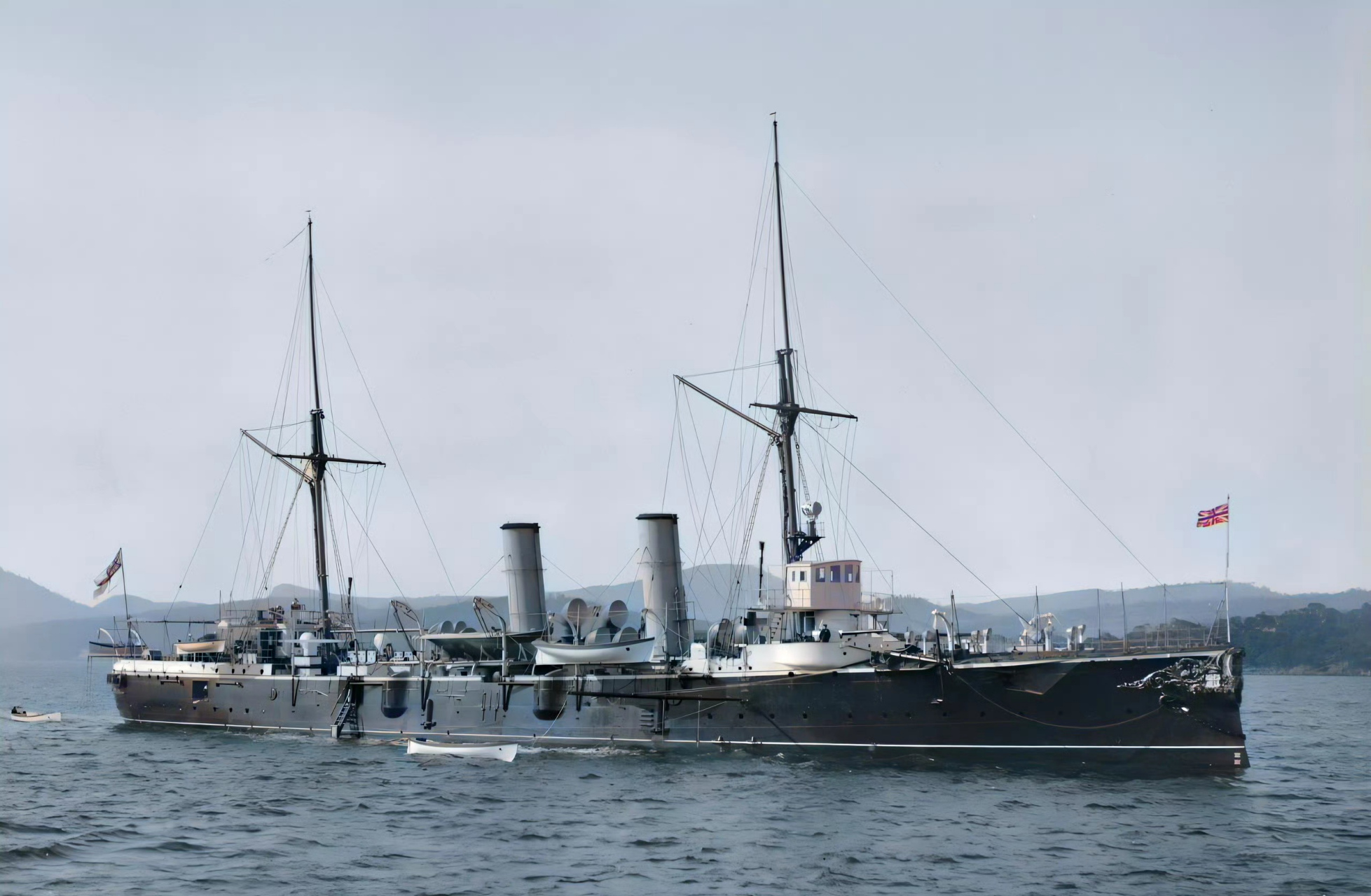 舰船欣赏:一组ai上色的旧式巡洋舰照片,19世纪末的巡洋舰布局基本类似