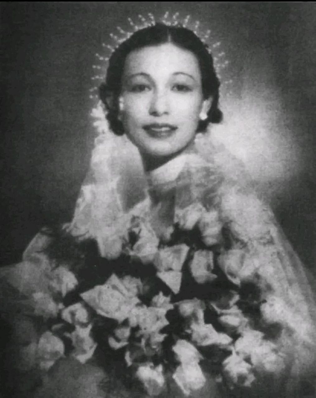 1934年,上海贵族小姐郭婉莹嫁给了林则徐的后人吴毓骧.