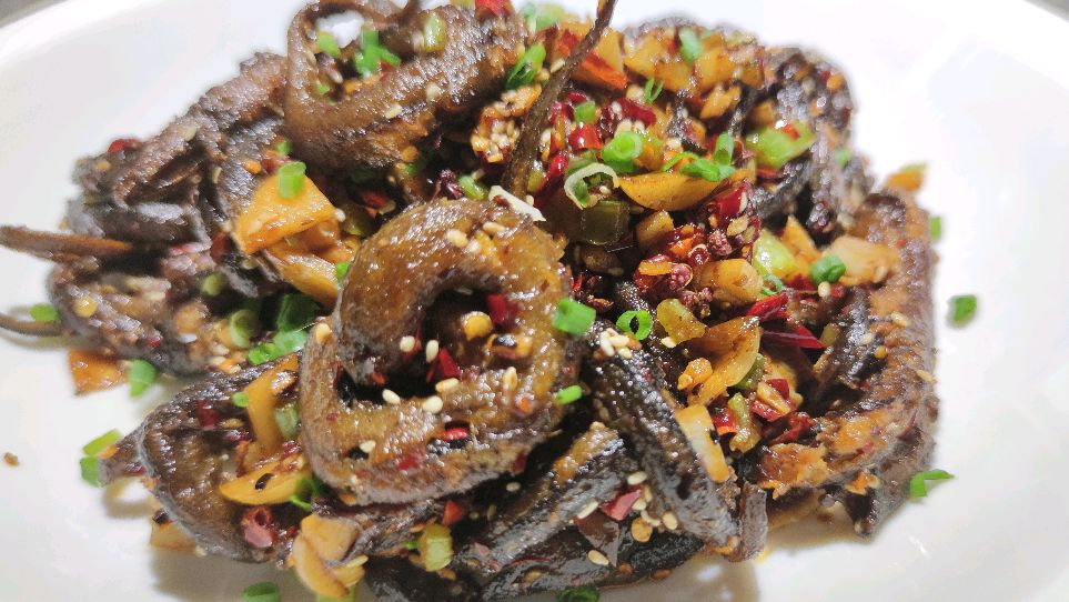 传统经典菜盘龙鳝鱼,酒店大厨详细讲解制作要领,满满的干货