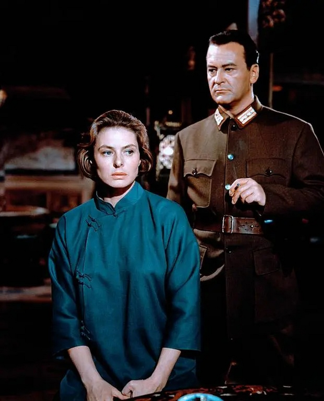 《六福客栈》电影,一位被历史遗忘的女传教士,格拉迪是一名非常虔诚的