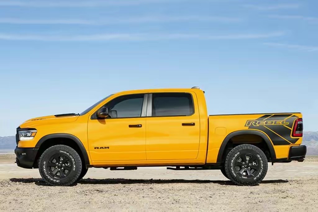 道奇ram 1500 trx版本正式发布,87万起