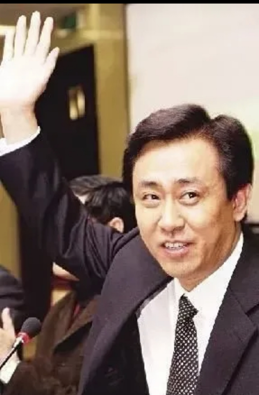 儿子:咱家的房子是不是恒大的.