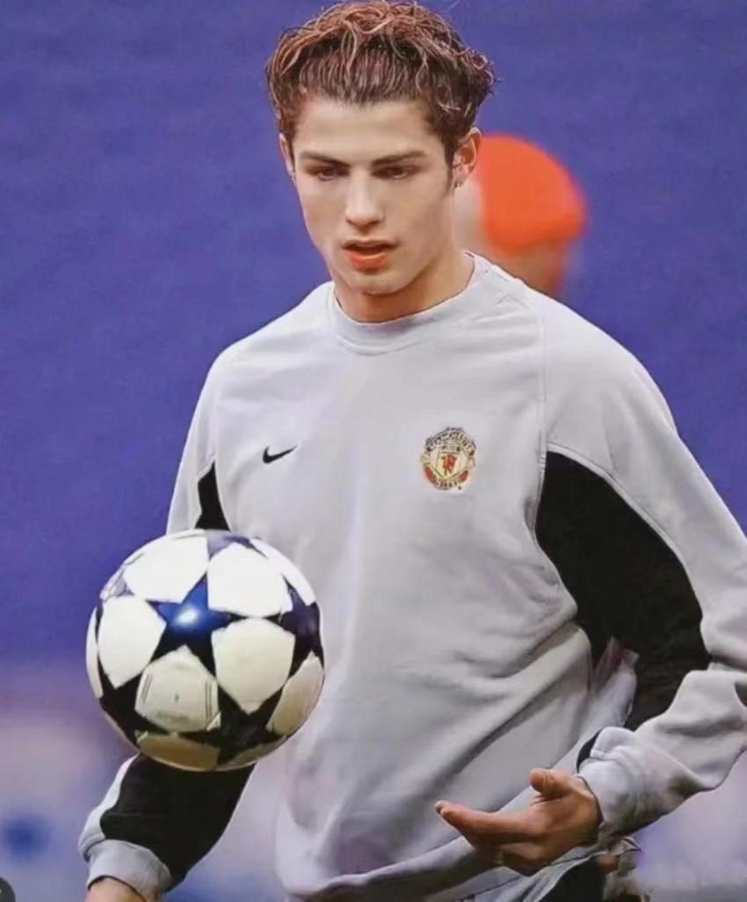 c罗年轻时的颜值,妥妥的小鲜肉一枚