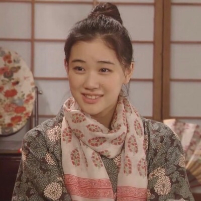 论苍井优的笑多有感染力