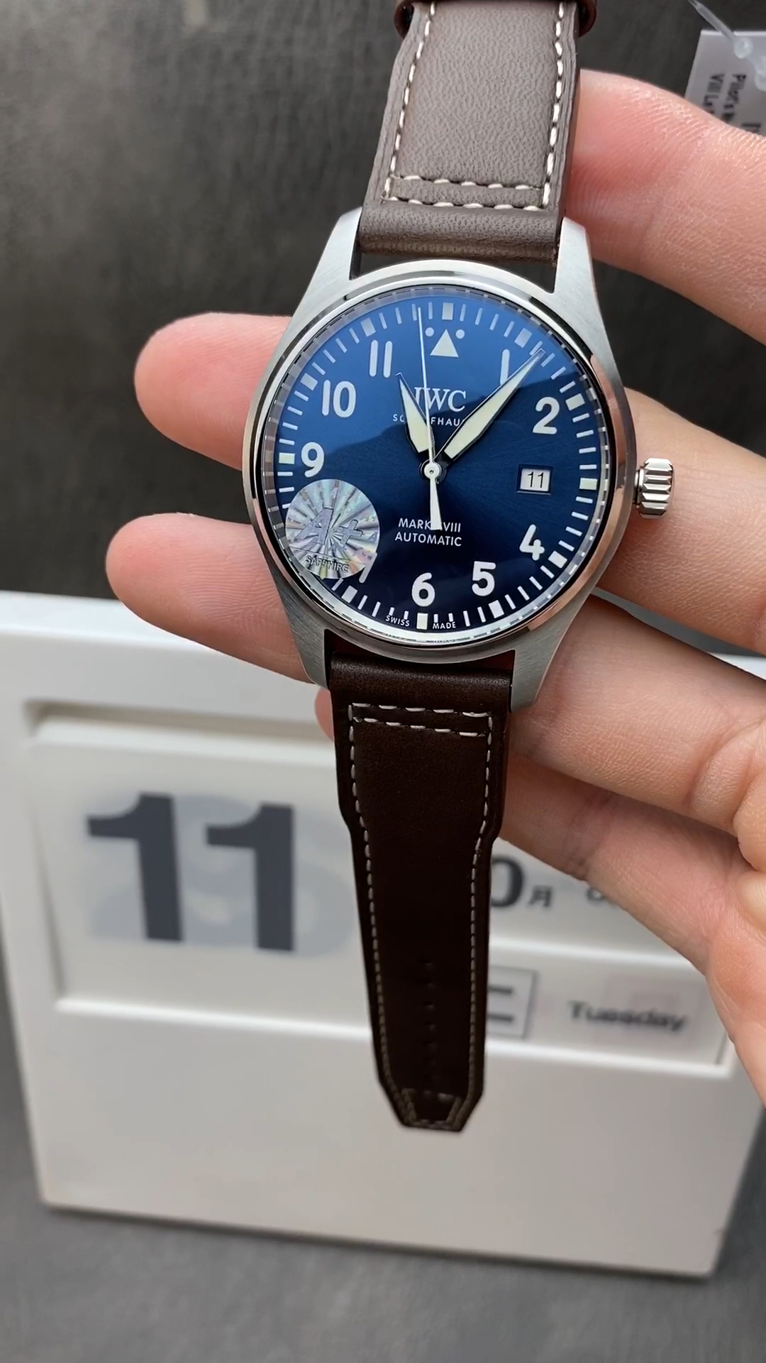 万国蓝面马克十八小王子腕表,颜值即巅峰复古风格极其有趣-度小视