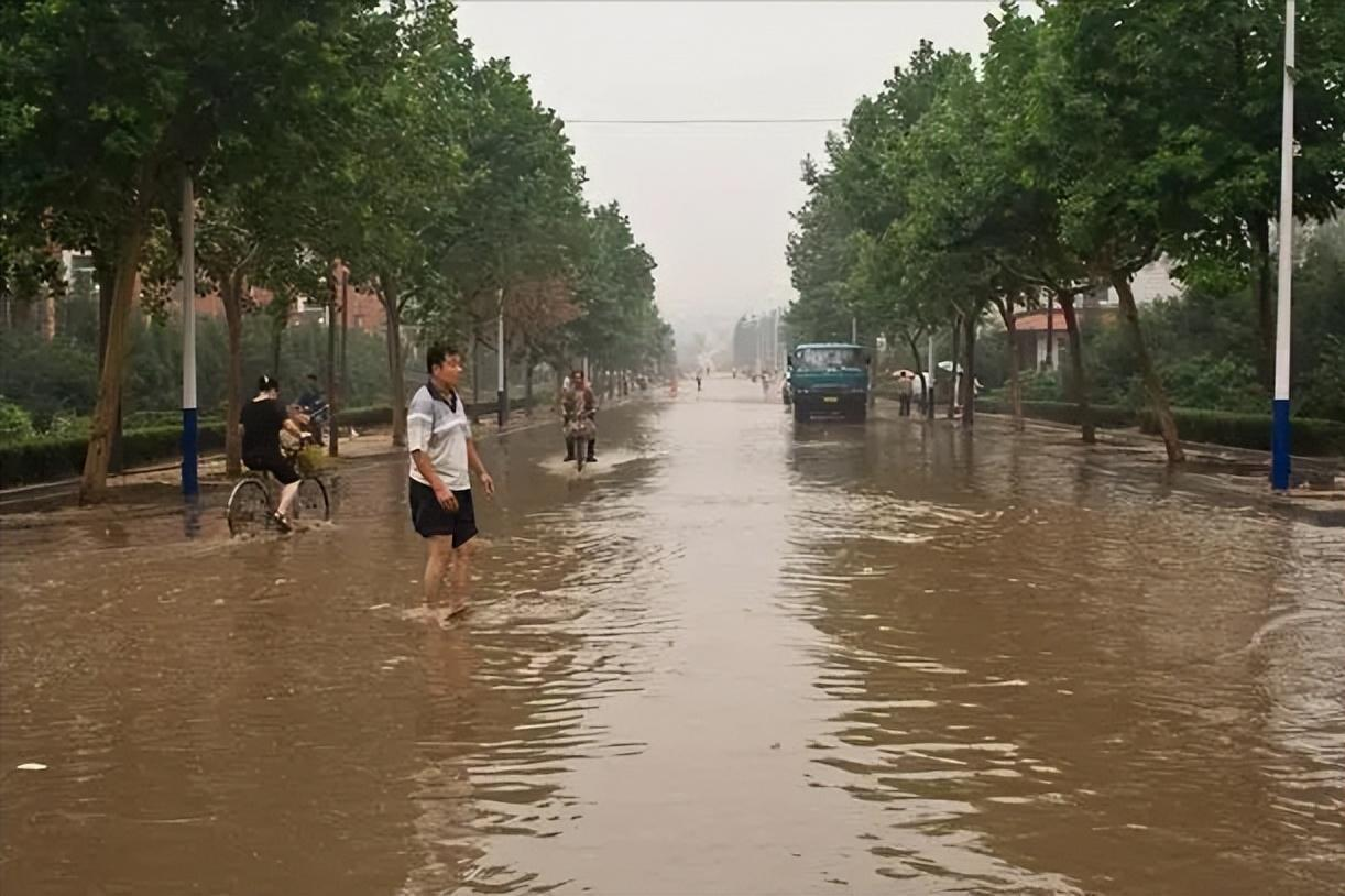 河北涿州洪水肆虐,奇怪现象发生了!很少有百姓捐款?