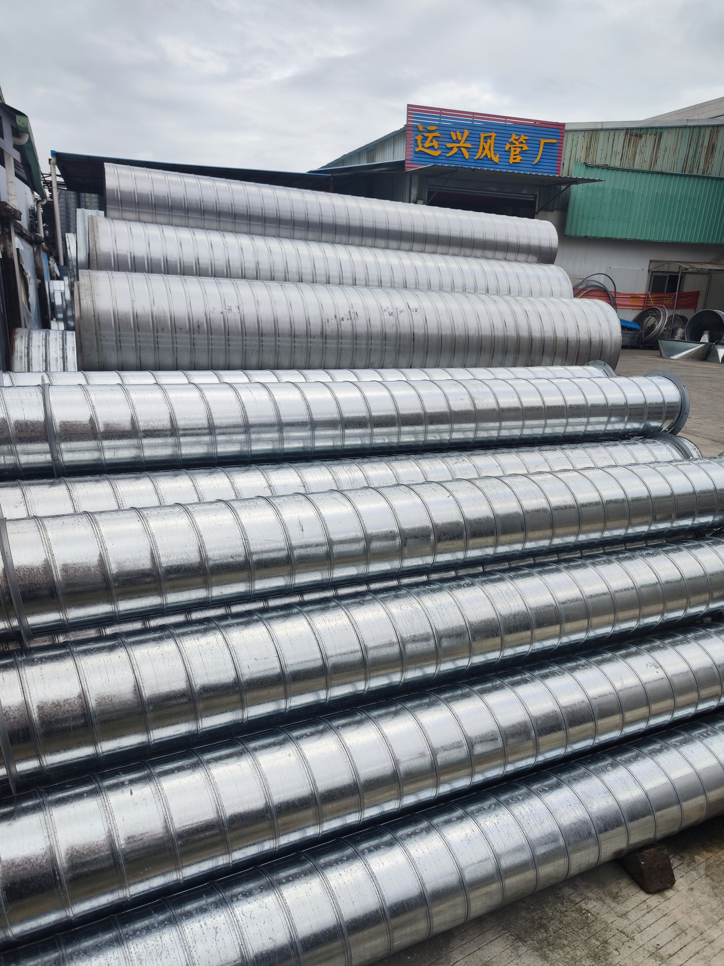 安装中央空调新风风管人工费怎样算