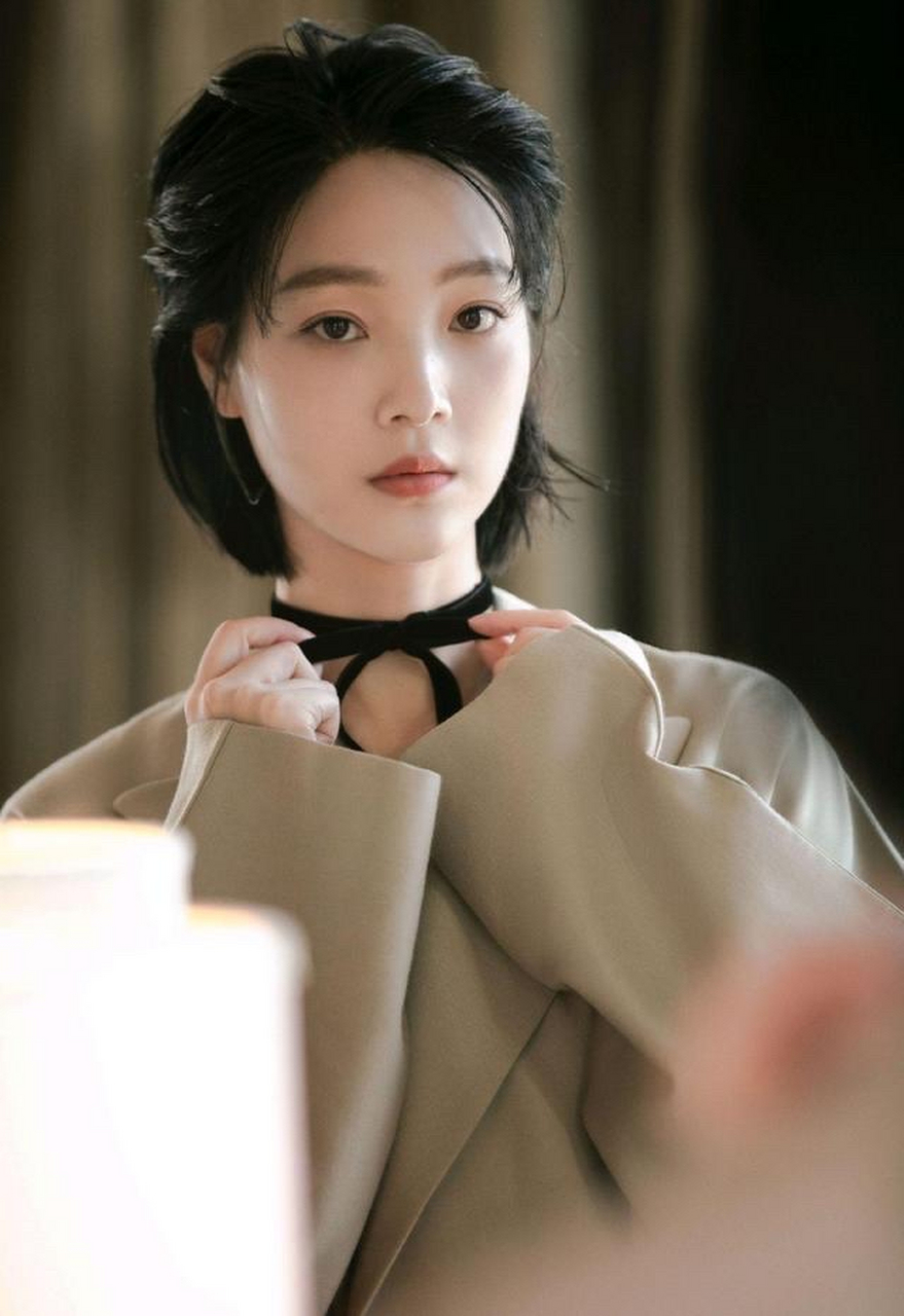 杜娟,1990年5月18日,出生于广东省河源市连平县大湖镇,中国内地女演员