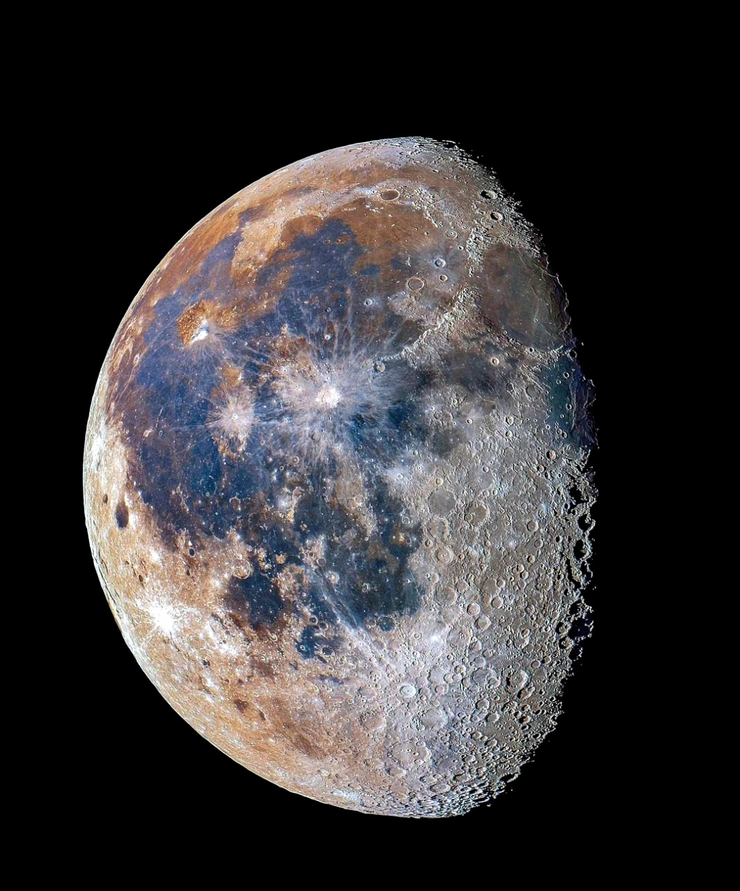 一组月球的高清照片,由nasa拍摄,另附月球的地面标志名称