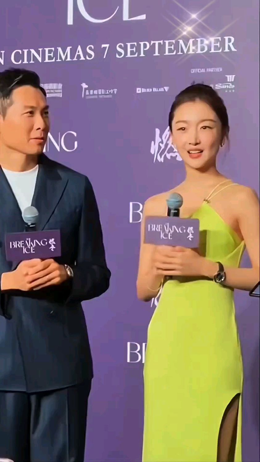 我百思不得其解,周冬雨是靠什么夺得三金影后