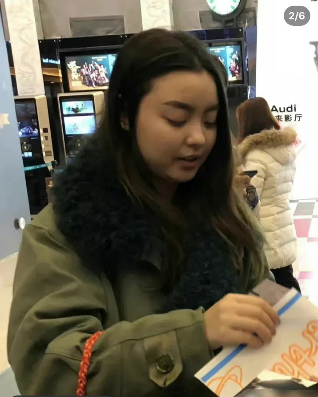 塌鼻梁,肉脸颊,妥妥的替身文学啊! 676767