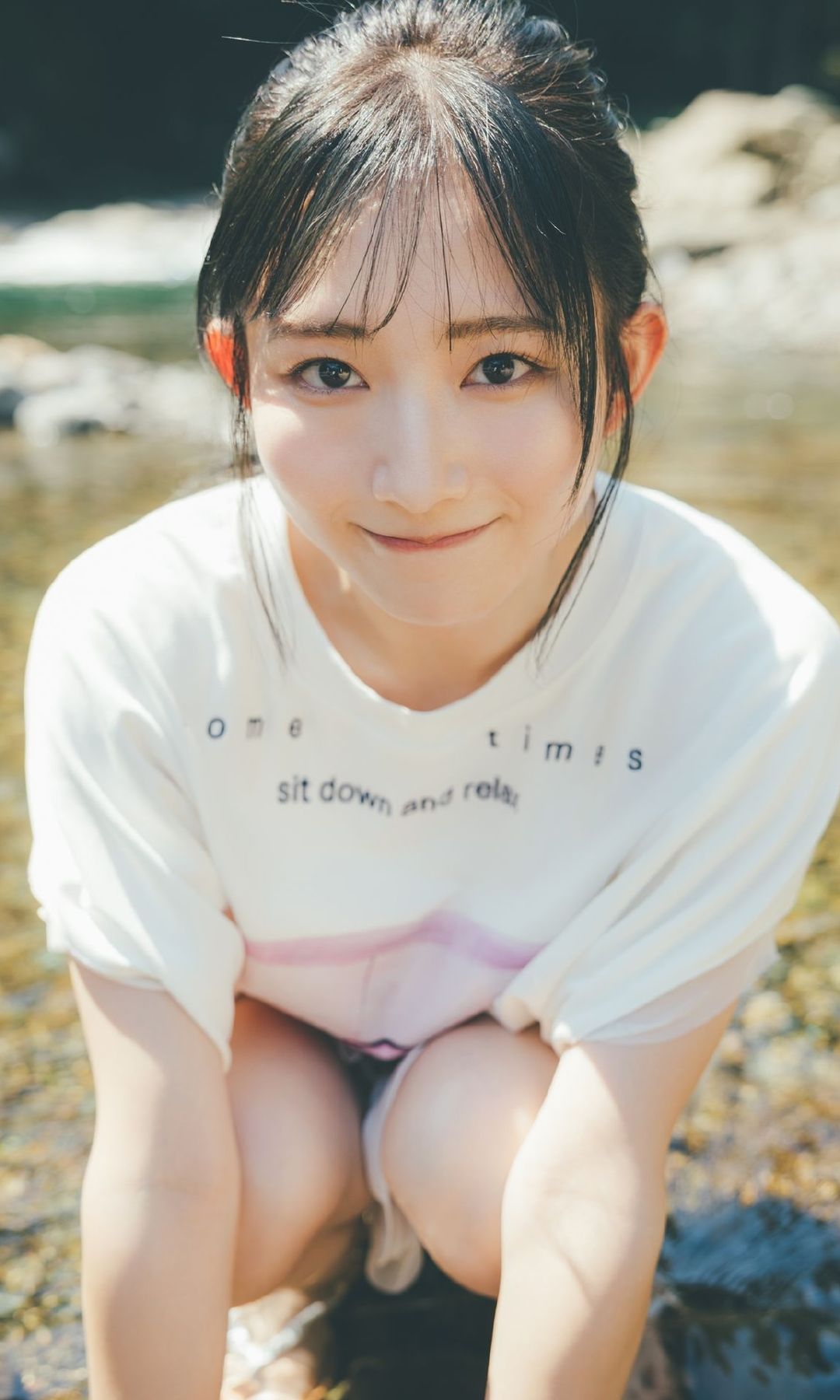 青山渚是个漂亮的小姑娘