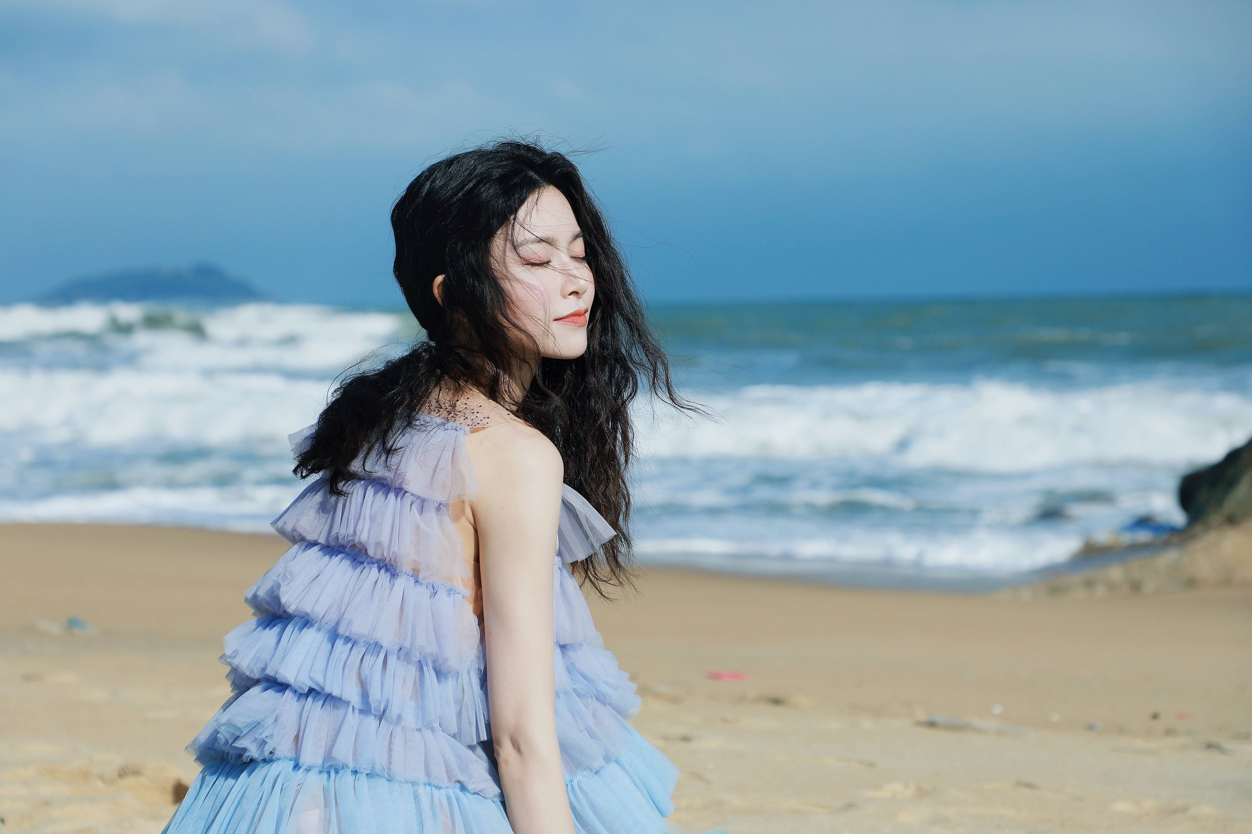 文咏珊图集第二弹,夏日海边度假的清凉美女