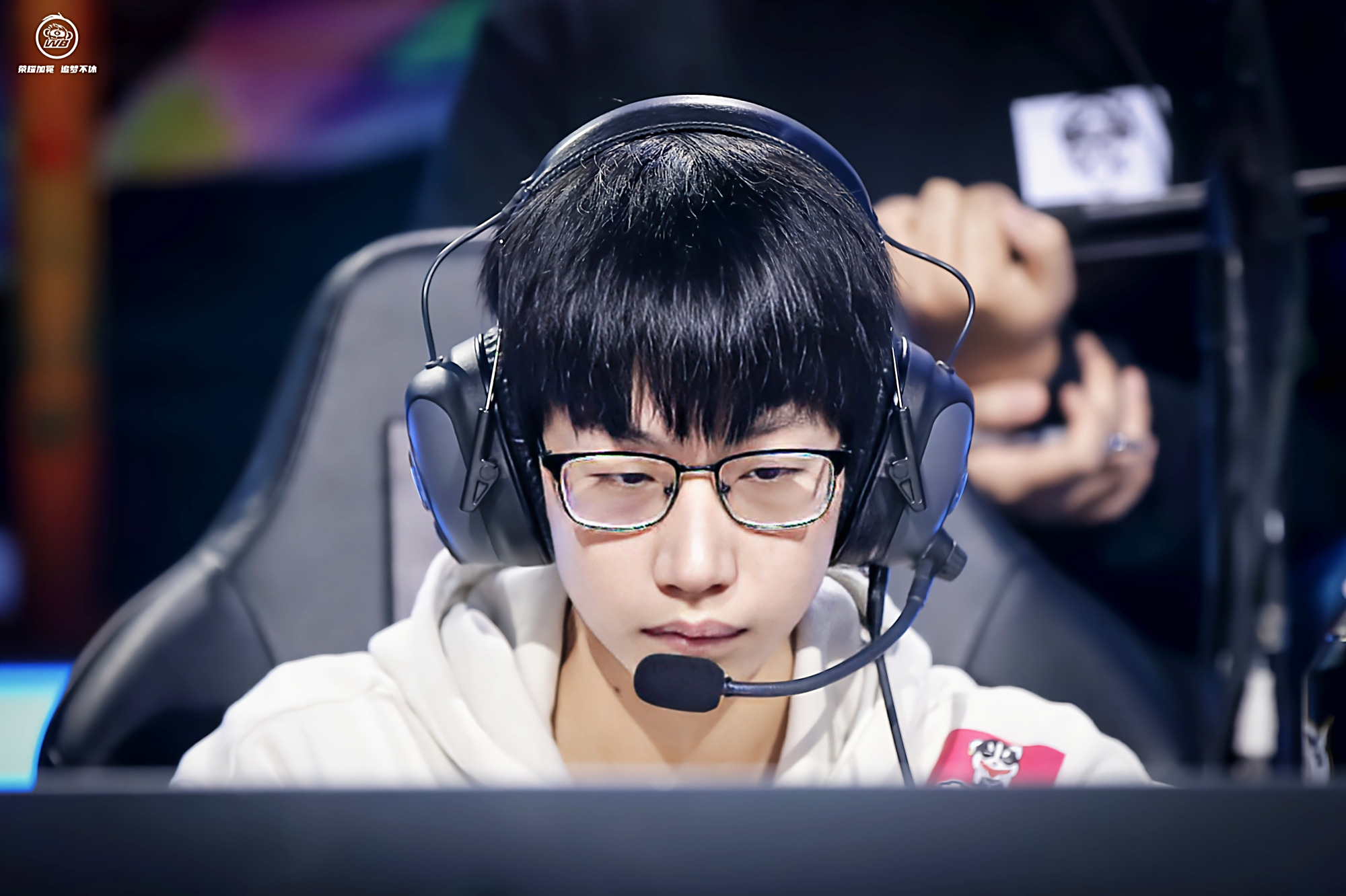 从ts到wb,暖阳到底经历了什么?ag超玩会的这一点,值得暖阳学习