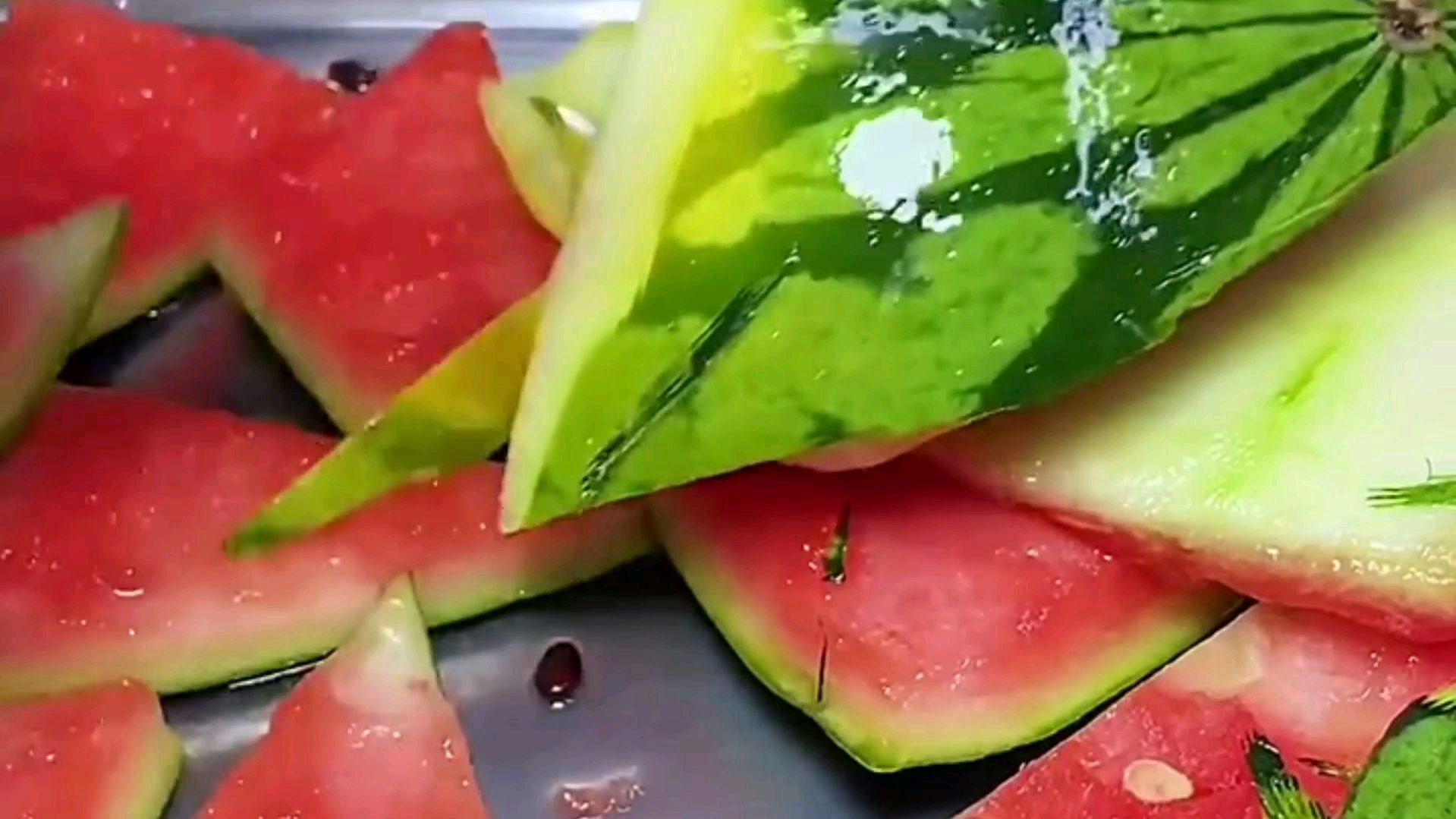 西瓜皮像我这样做大人小孩都爱吃