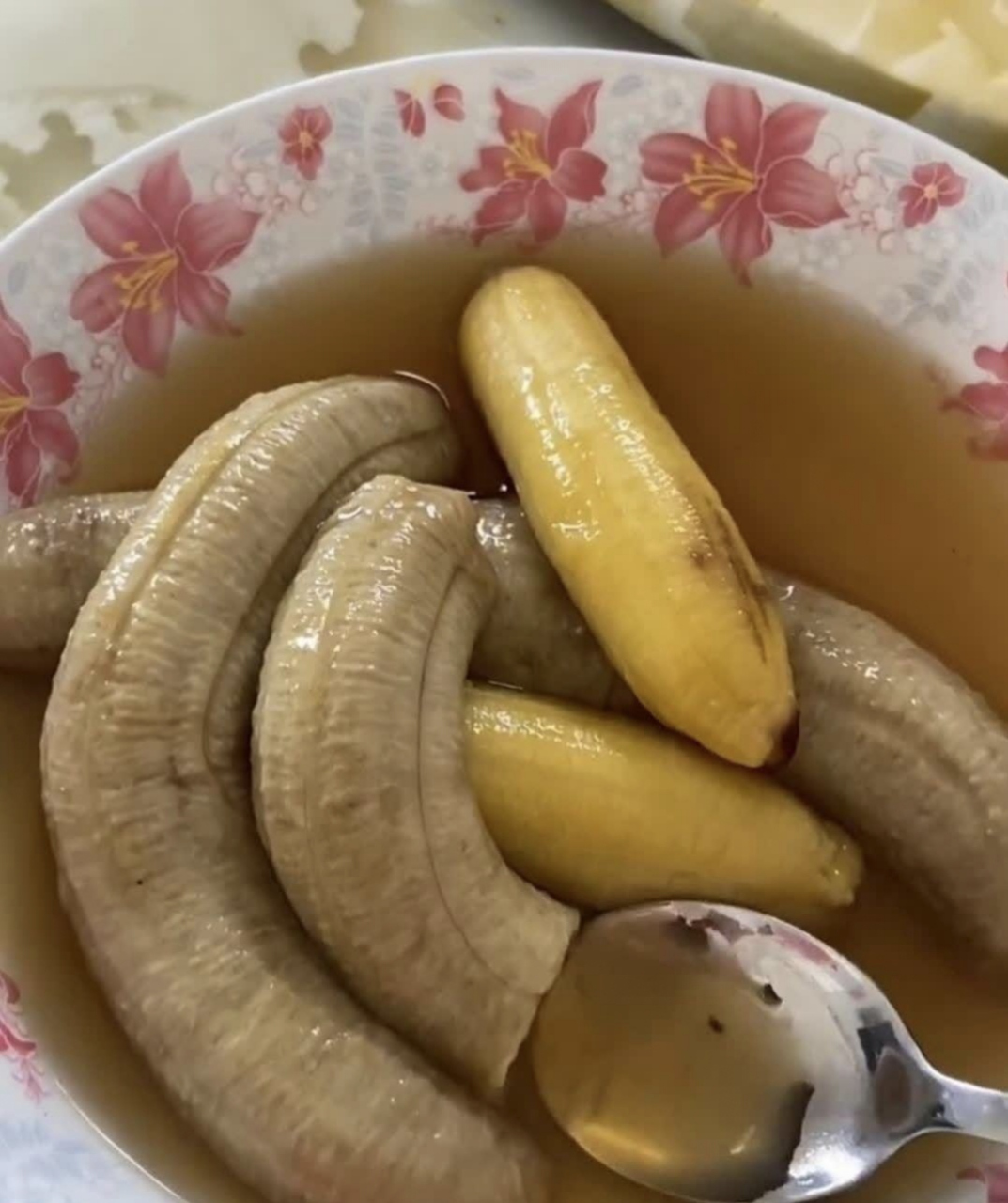 自己做的香蕉罐头,难怪市面上不卖这个罐头01