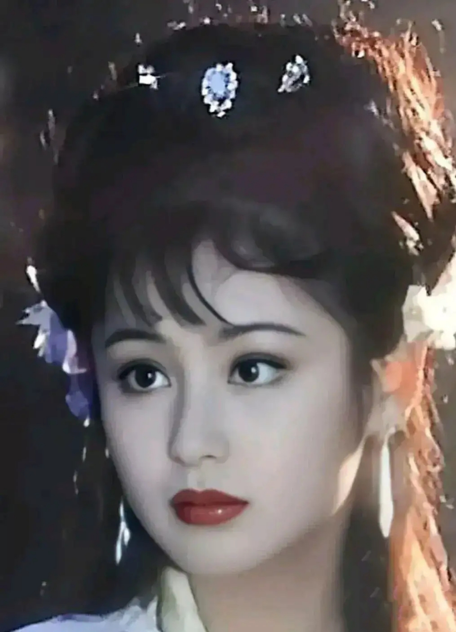 老照片:1987年陈红出演电视剧《聊斋之连城》时,当时饰演连城的剧照.