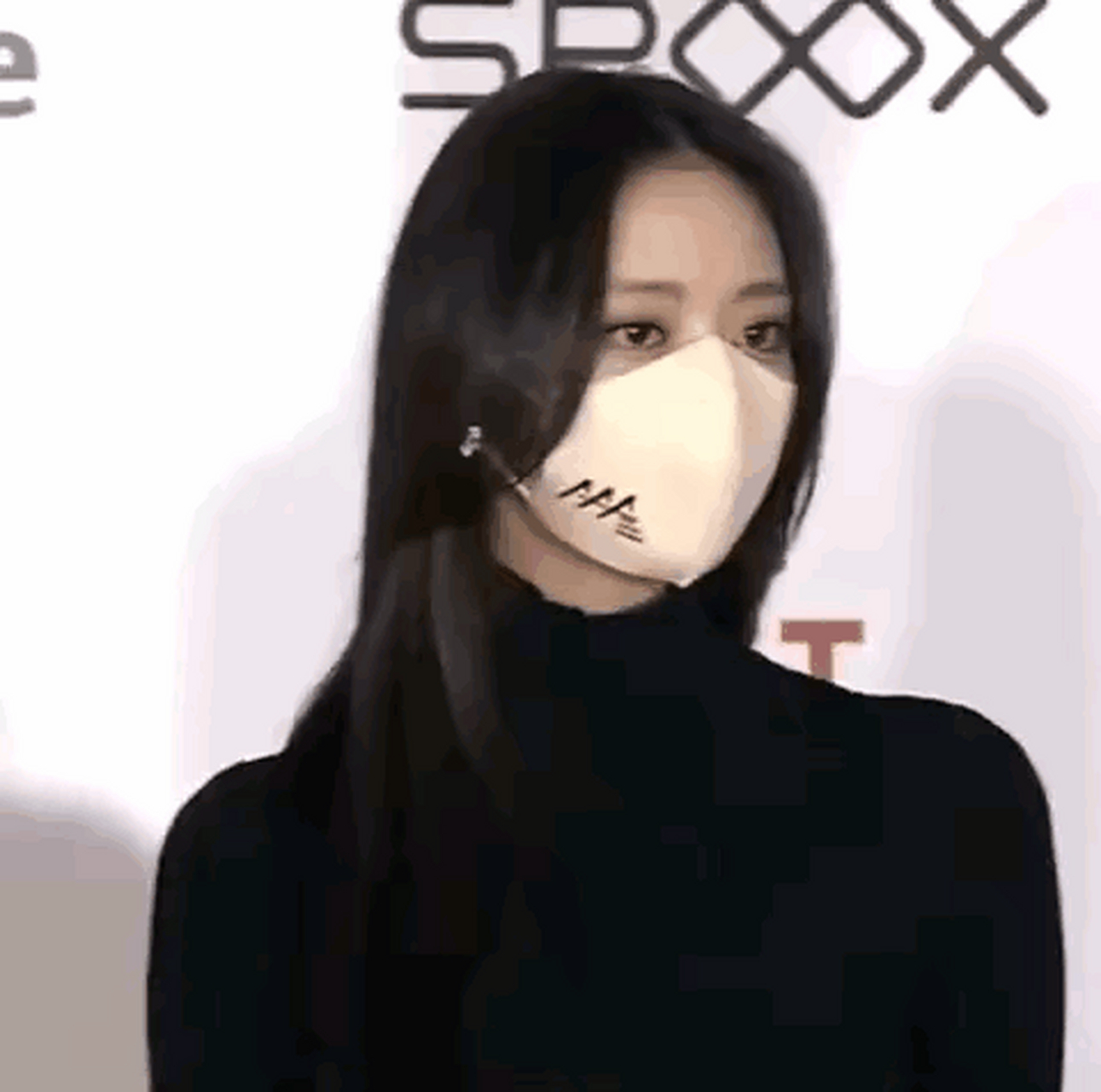 看看那些摘下口罩让你惊艳的韩国女团明星 你最中意哪一号