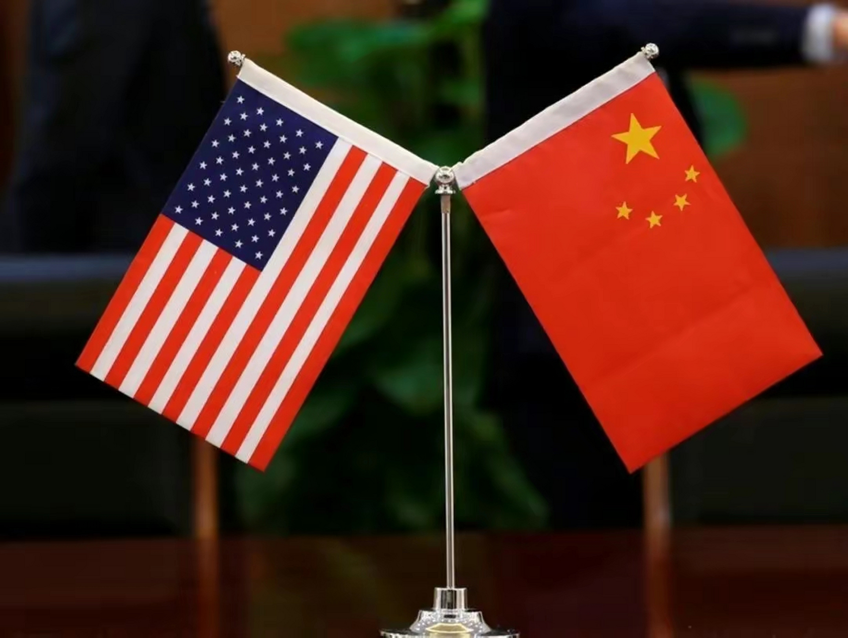 世卫组织公共卫生紧急计划执行主任瑞安在接受媒体采访时称,世卫组织