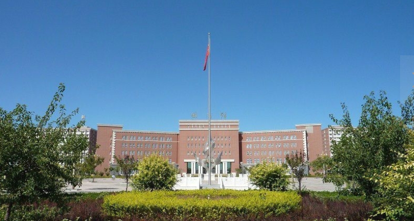 河北财经类大学,在业内备受好评,学生发展前景好,你会选择哪所