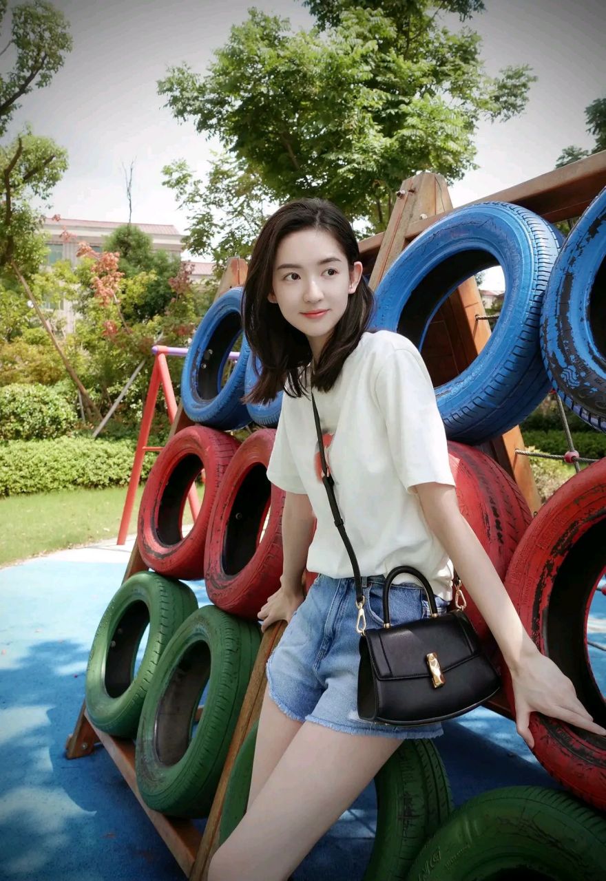 每天一张美女图片之王玉雯,心中最美的班花.#王玉雯