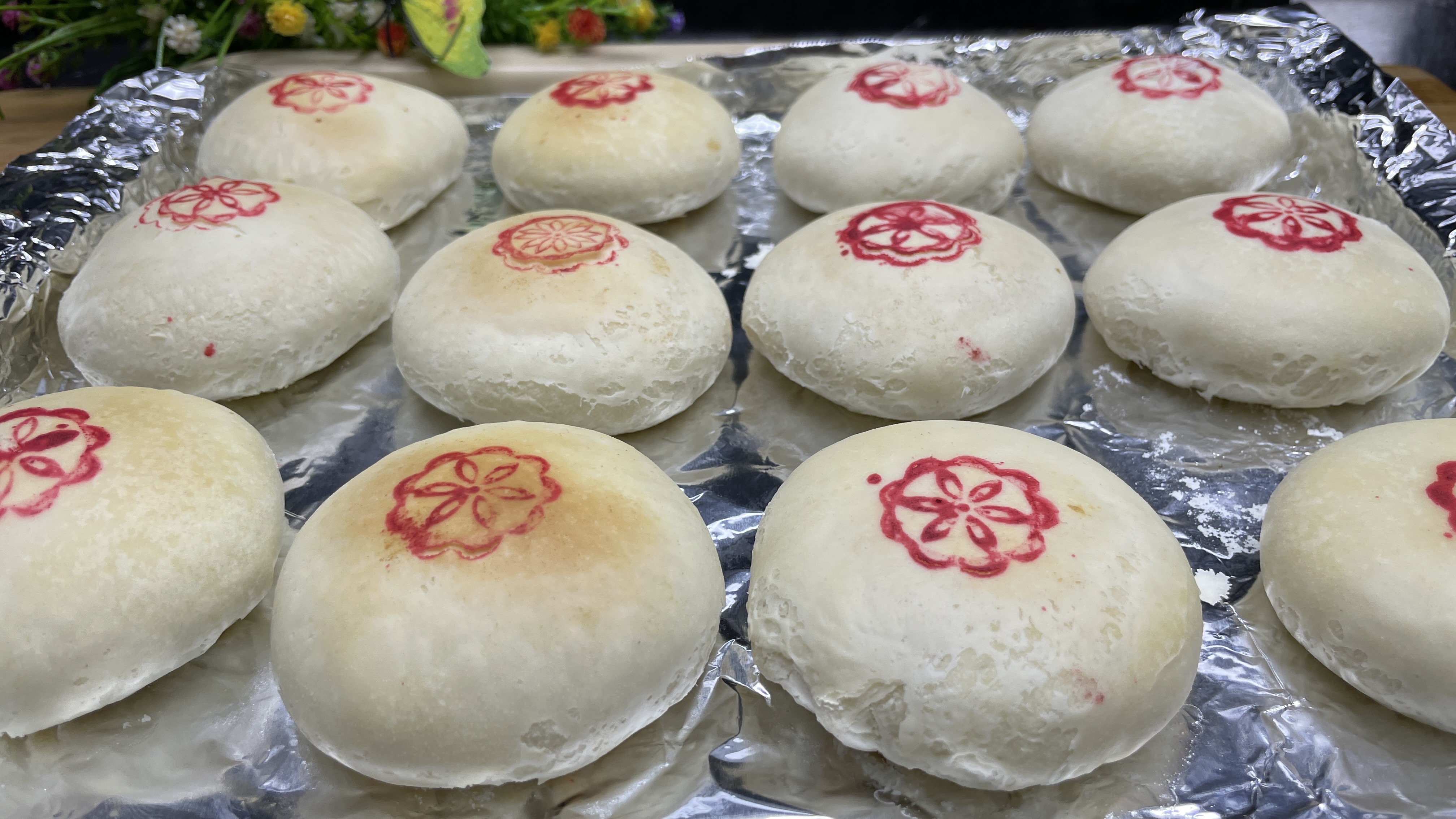 中秋节月饼别买了，教你在家做苏式月饼，口感酥软绵密，不干不硬