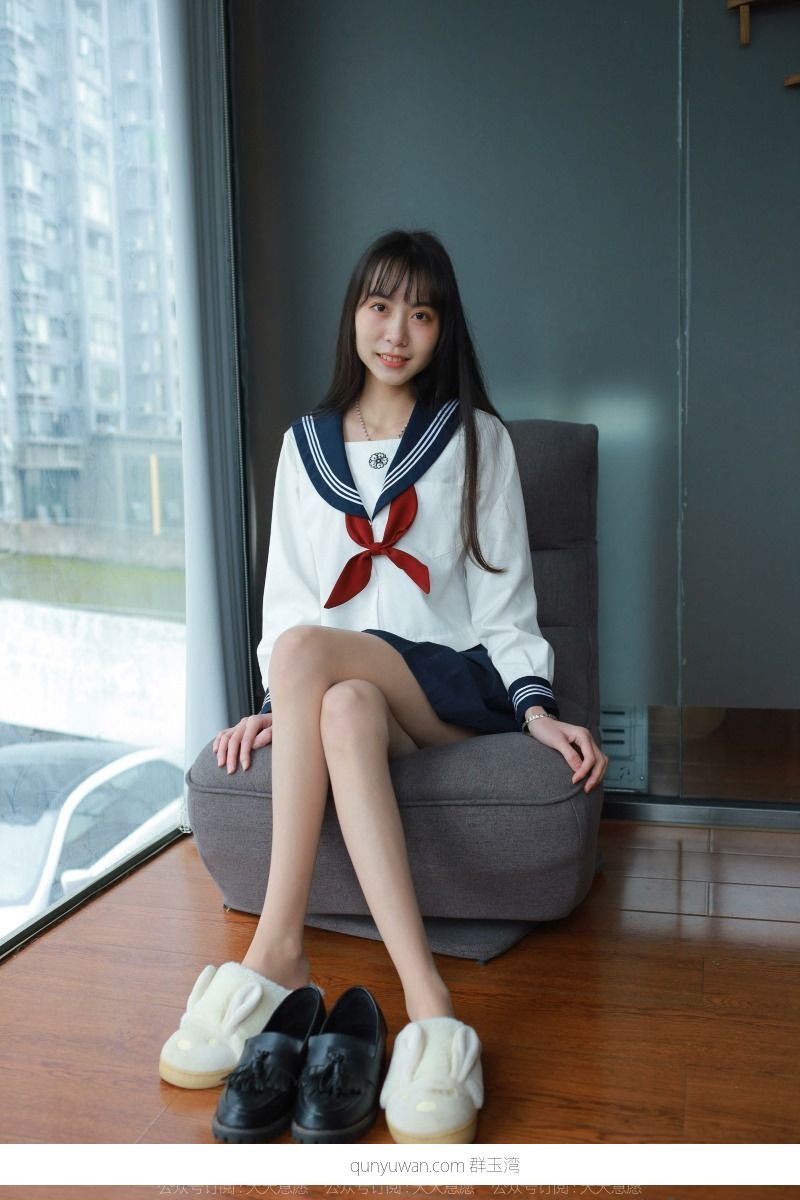 [IESS异思趣向] 2022.3.3 丝享家 1018：团团《可爱JK装》[82P/97MB]