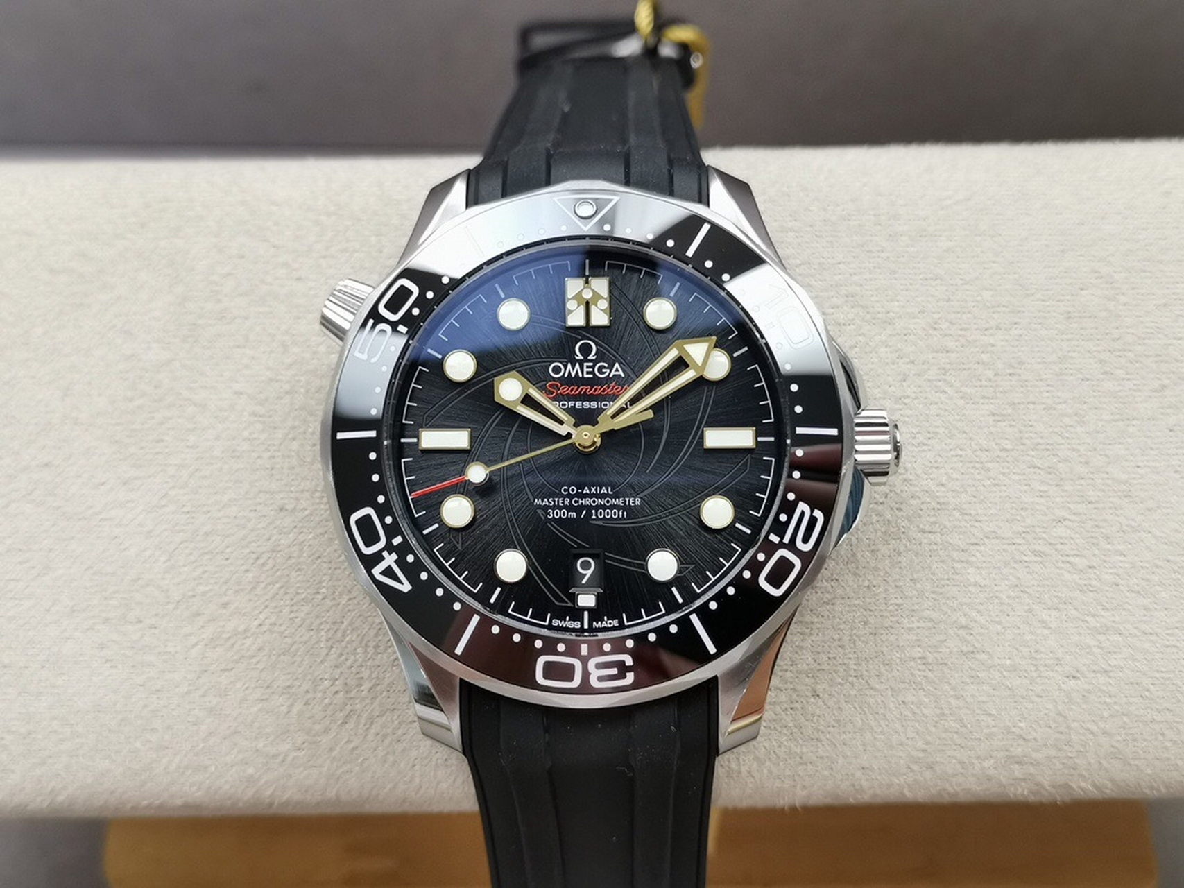 欧米茄海马女王密使