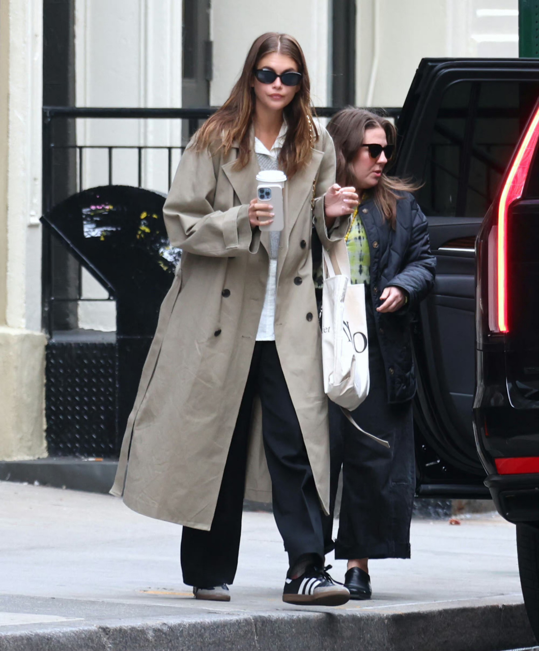 超模kaia gerber纽约街拍