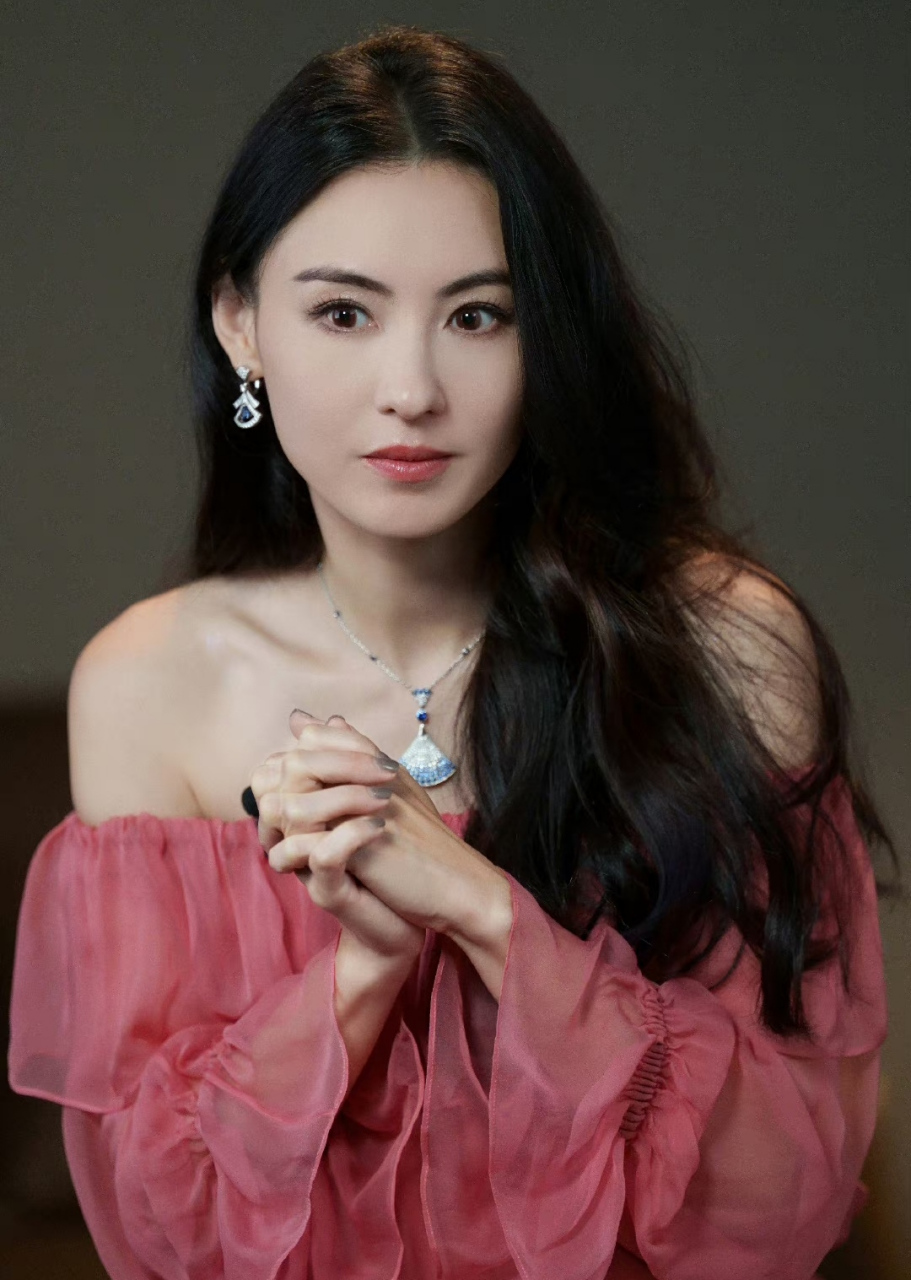 张柏芝这是颜值又回春了?