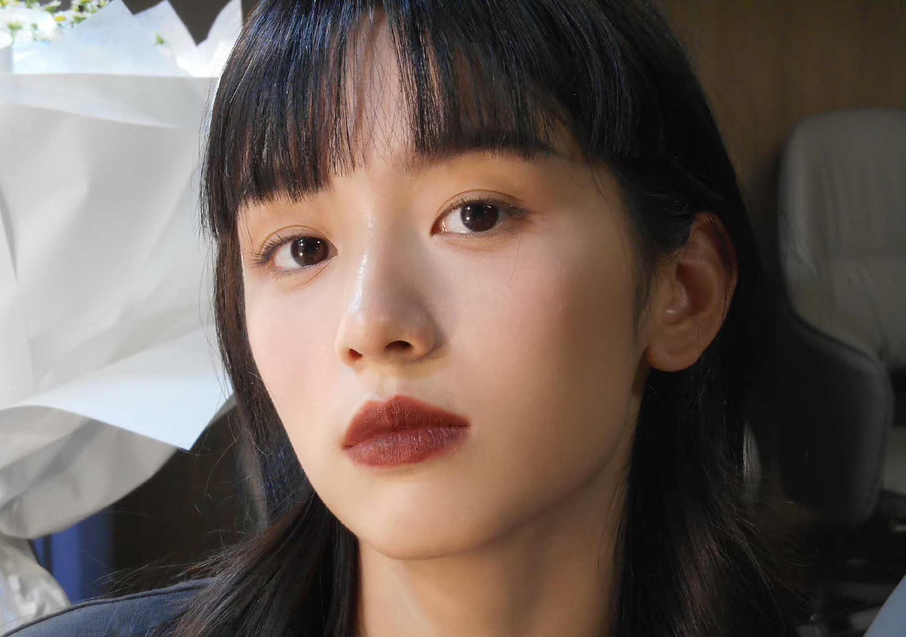 周也刘海造型新鲜出炉,不愧是狗仔认证的95花颜霸