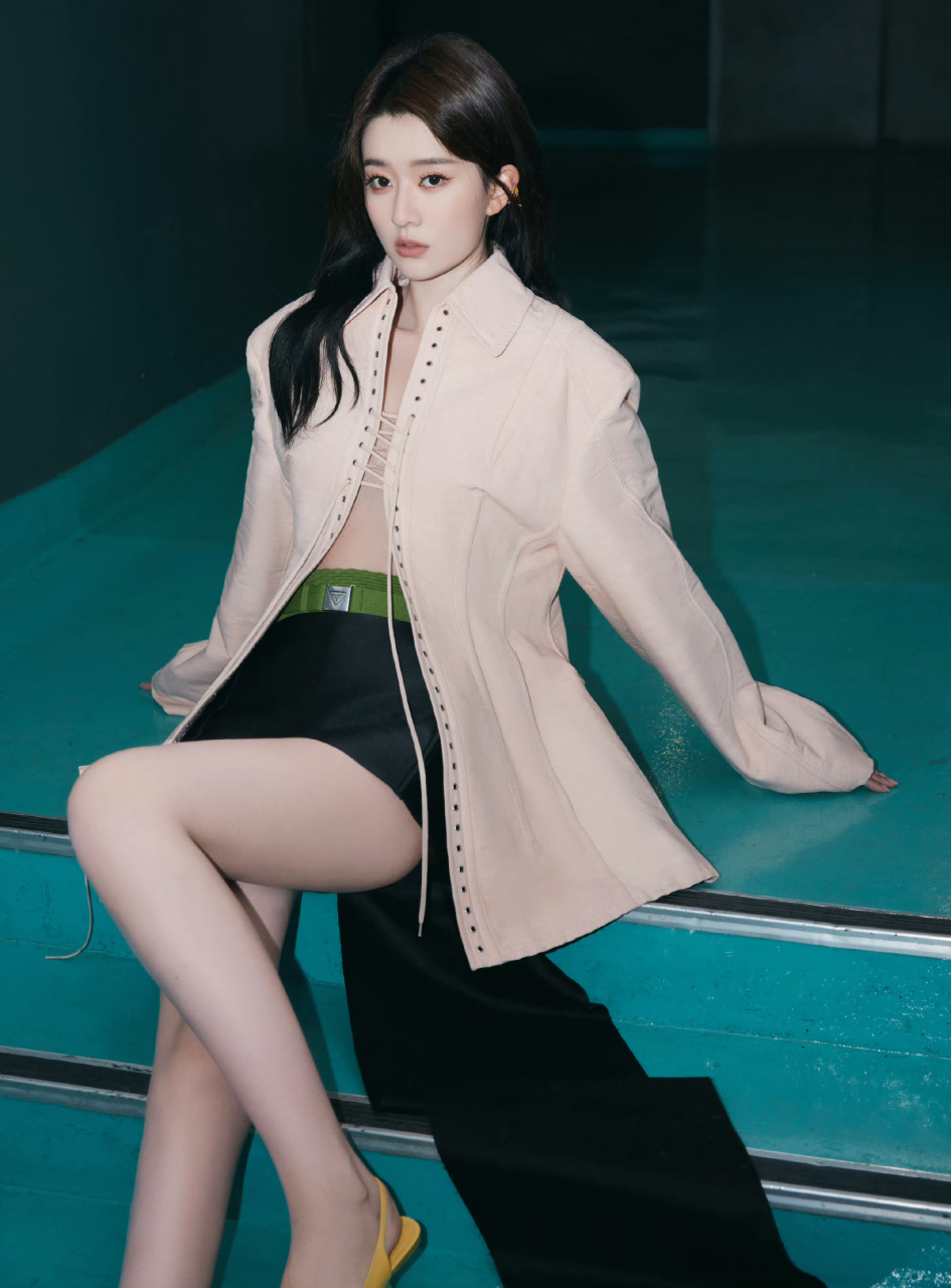 乔欣  高跟凉鞋美腿