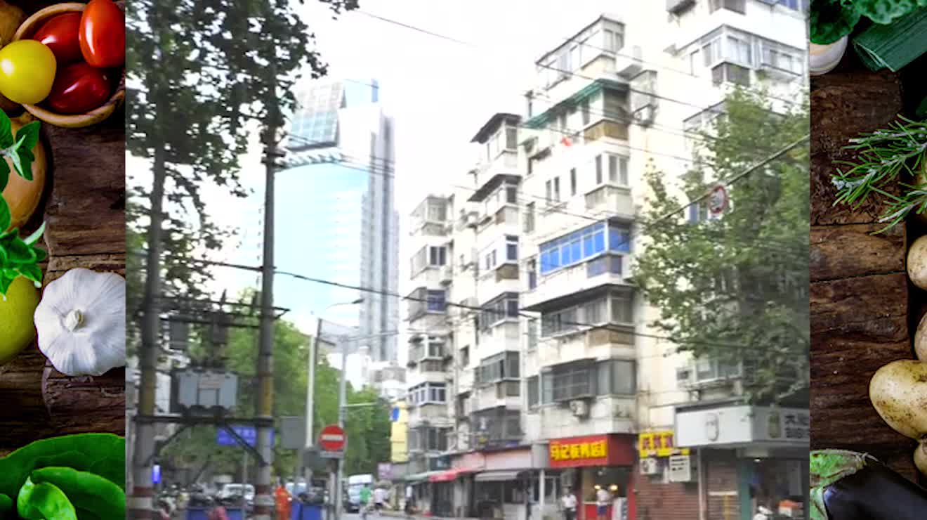 鸡汁汤包,能连着吃三笼,一口下去满嘴都是汤汁