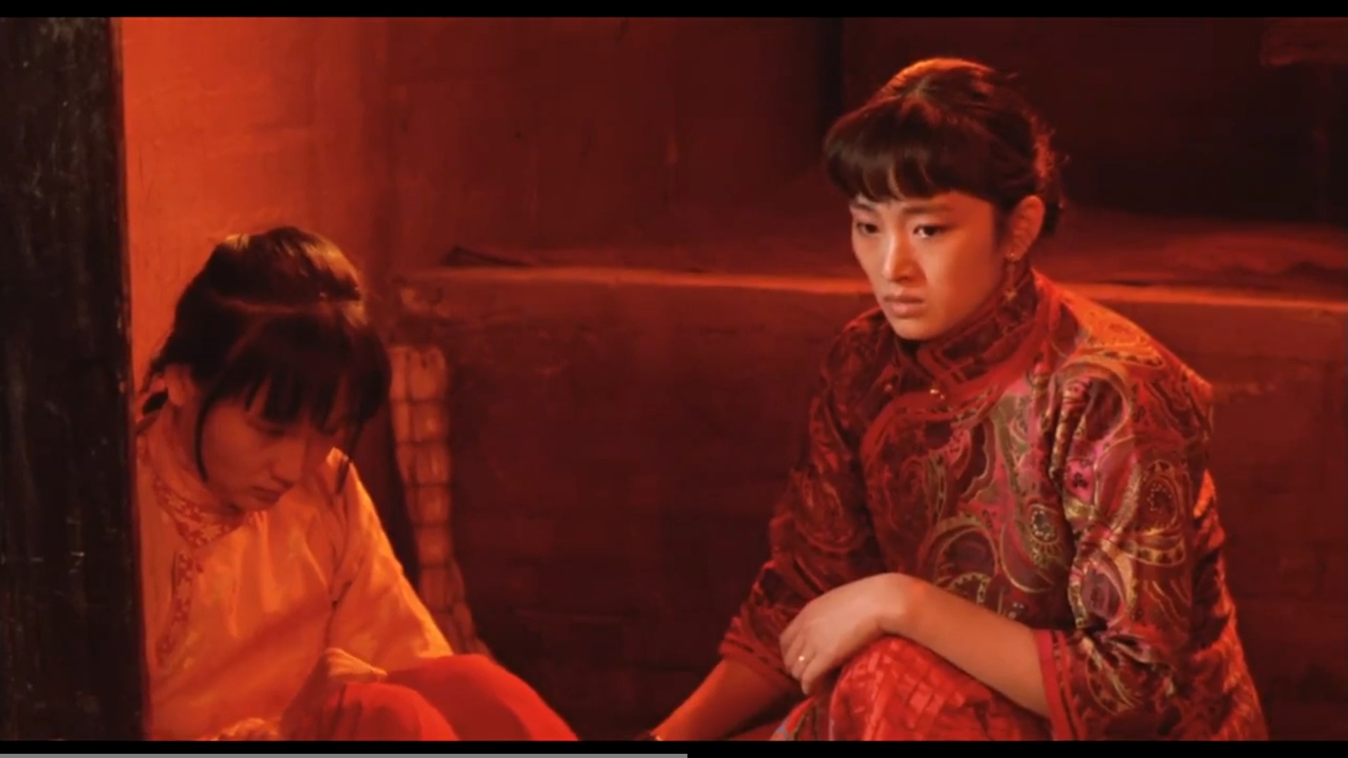 《妻妾成群》雁儿:一个一心想做姨太太的女仆的最后下场