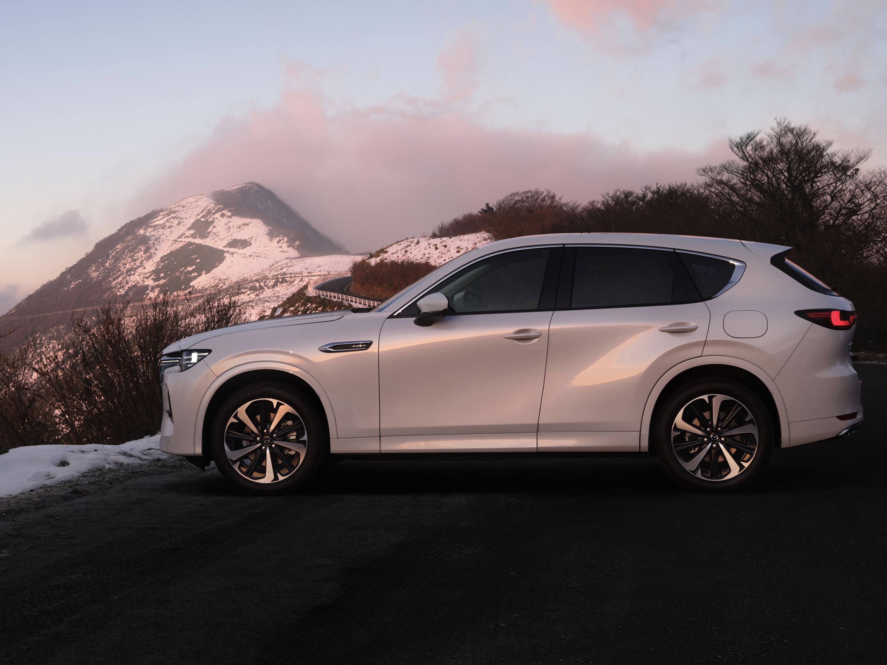 新车速递,马自达海外推出豪华suv车型cx-60