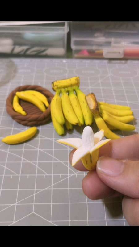 橡皮泥捏香蕉步骤图片