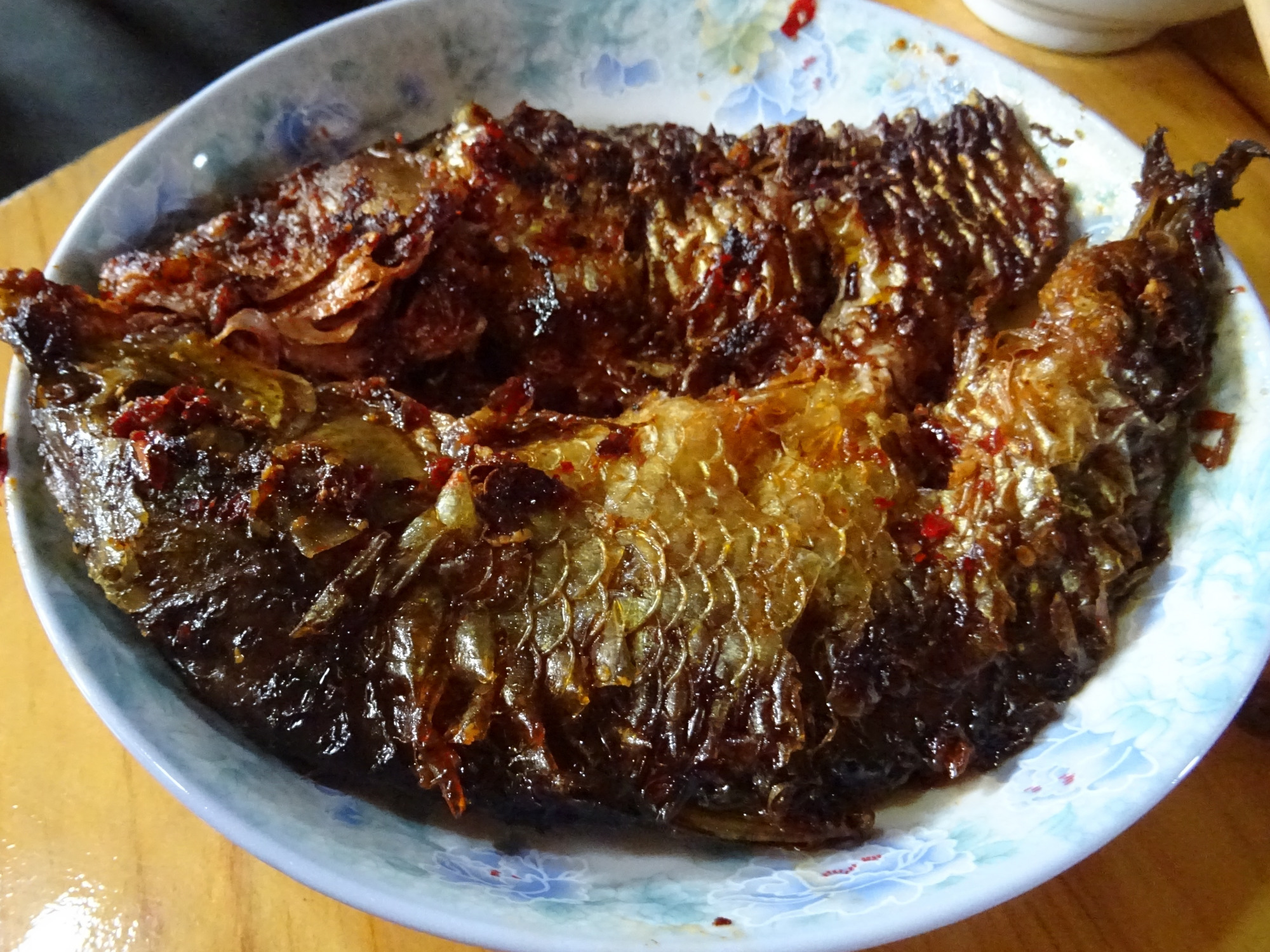 这个周末要去隆安吃布泉酸鱼