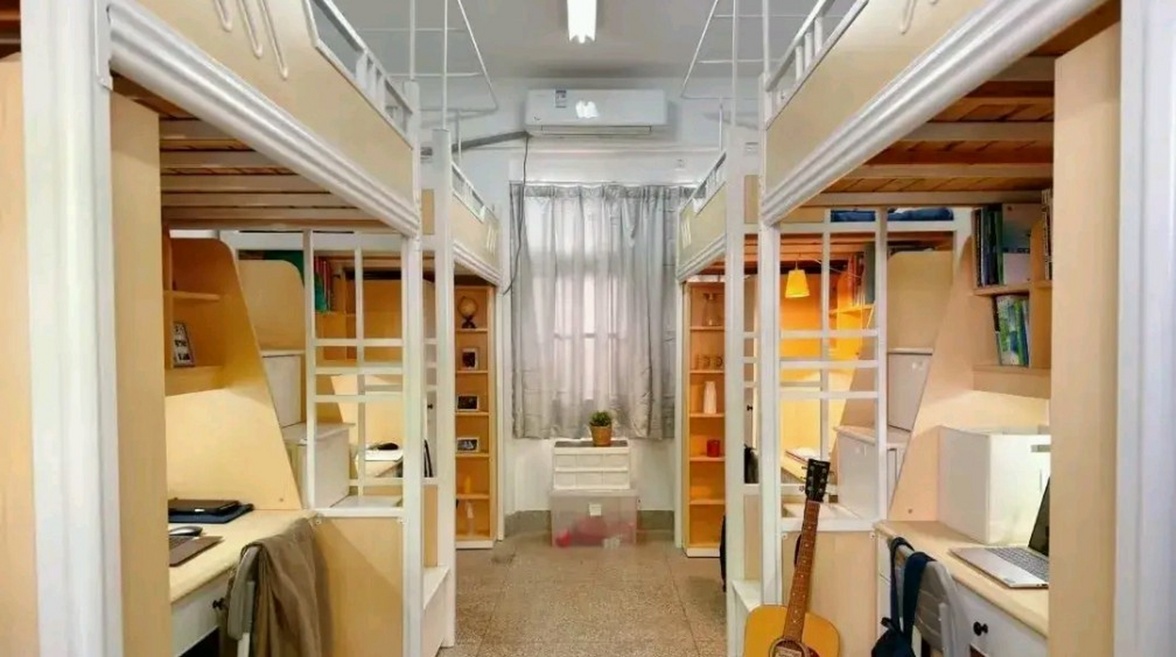 难怪许多来自985高校的学生都纷纷留言表示想要报考东南大学.