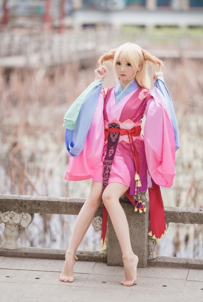 人气动漫Coser@面饼仙儿 – 涂山苏苏 [14P/176MB]