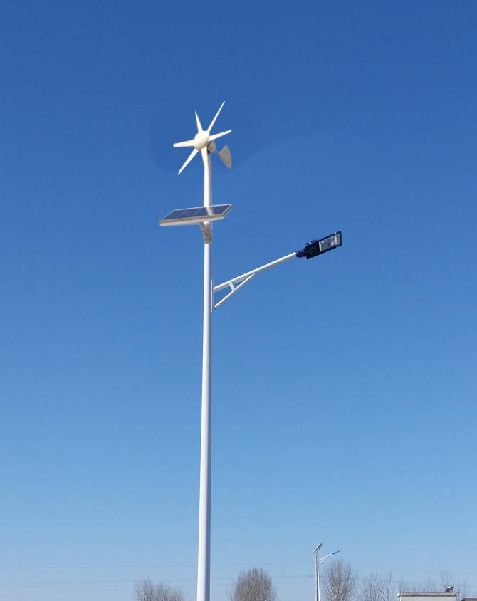 盘点风光互补太阳能路灯的10大优点