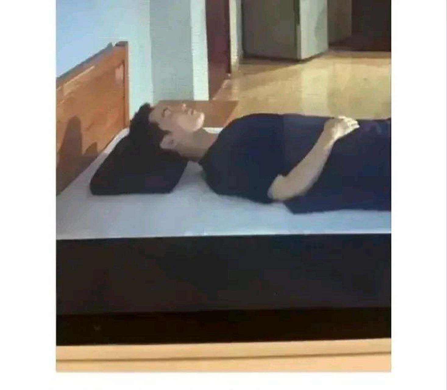 有人说自己睡觉就是这么老实,一整晚都不动,睡前啥样睡后还啥样.