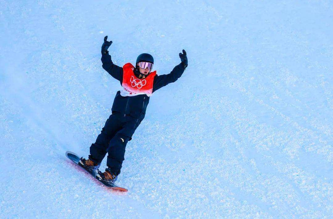 蘇翊鳴實現中國單板滑雪的歷史性的男子的第一枚冬奧會獎牌