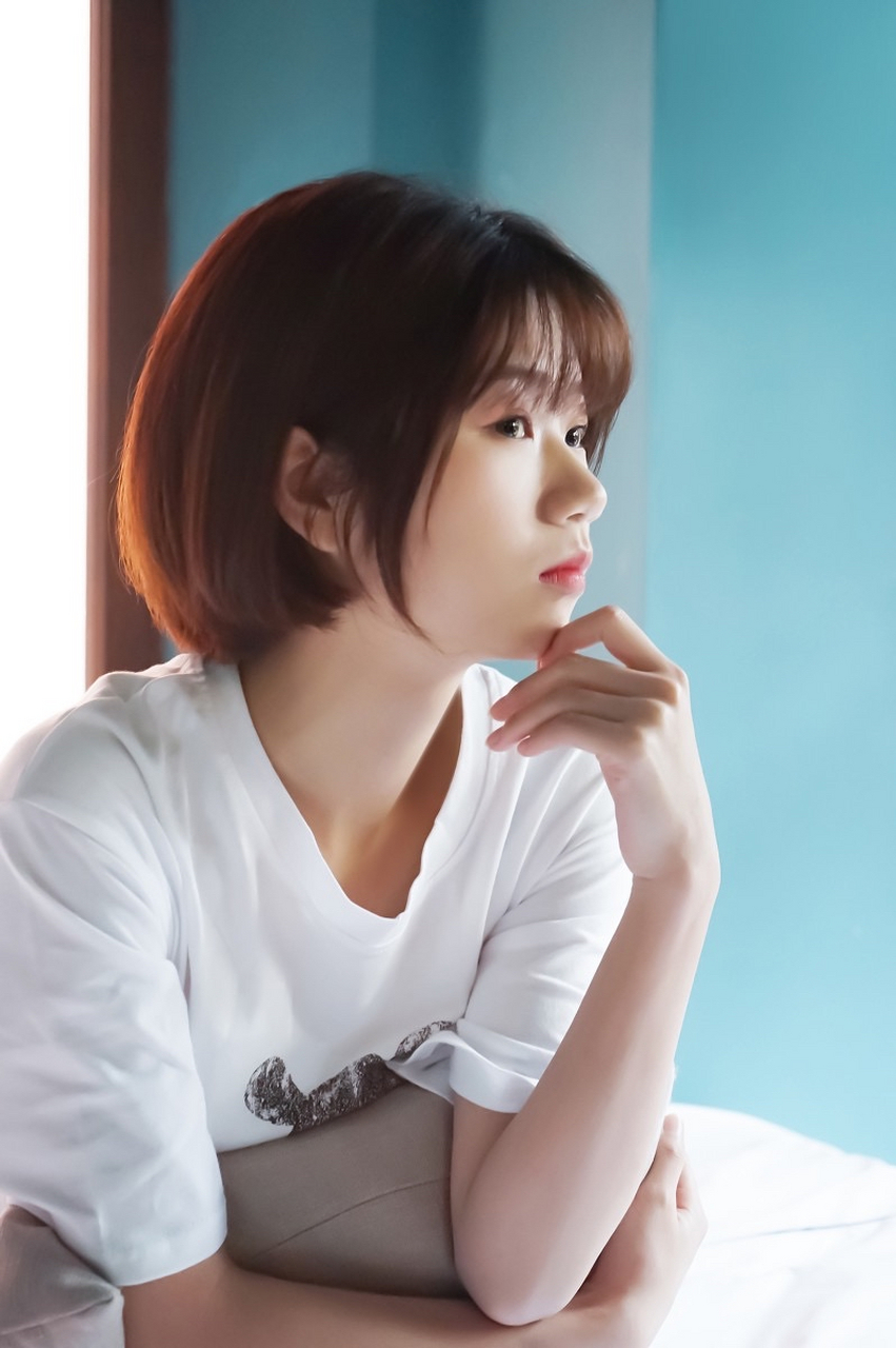 女孩短发和长发的差别能有多大? 高冷和温柔的性格,哪种更吸引你?